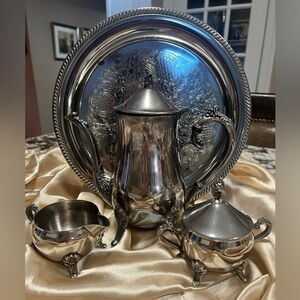 Vintage Silver Plate 4 piece Coffee Tea Pot Creamer Sugar & Tray Set